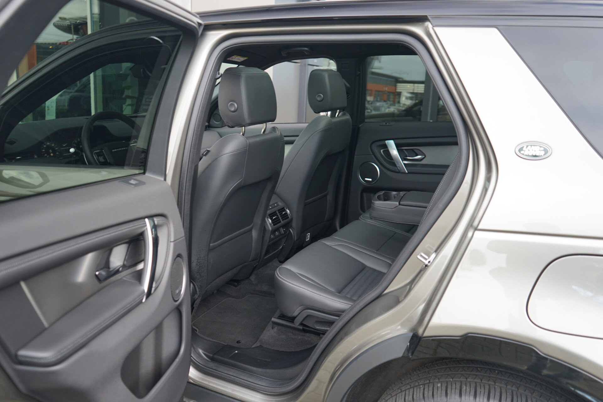 Land Rover Discovery Sport P270e PHEV Dynamic SE - Afbeelding 5