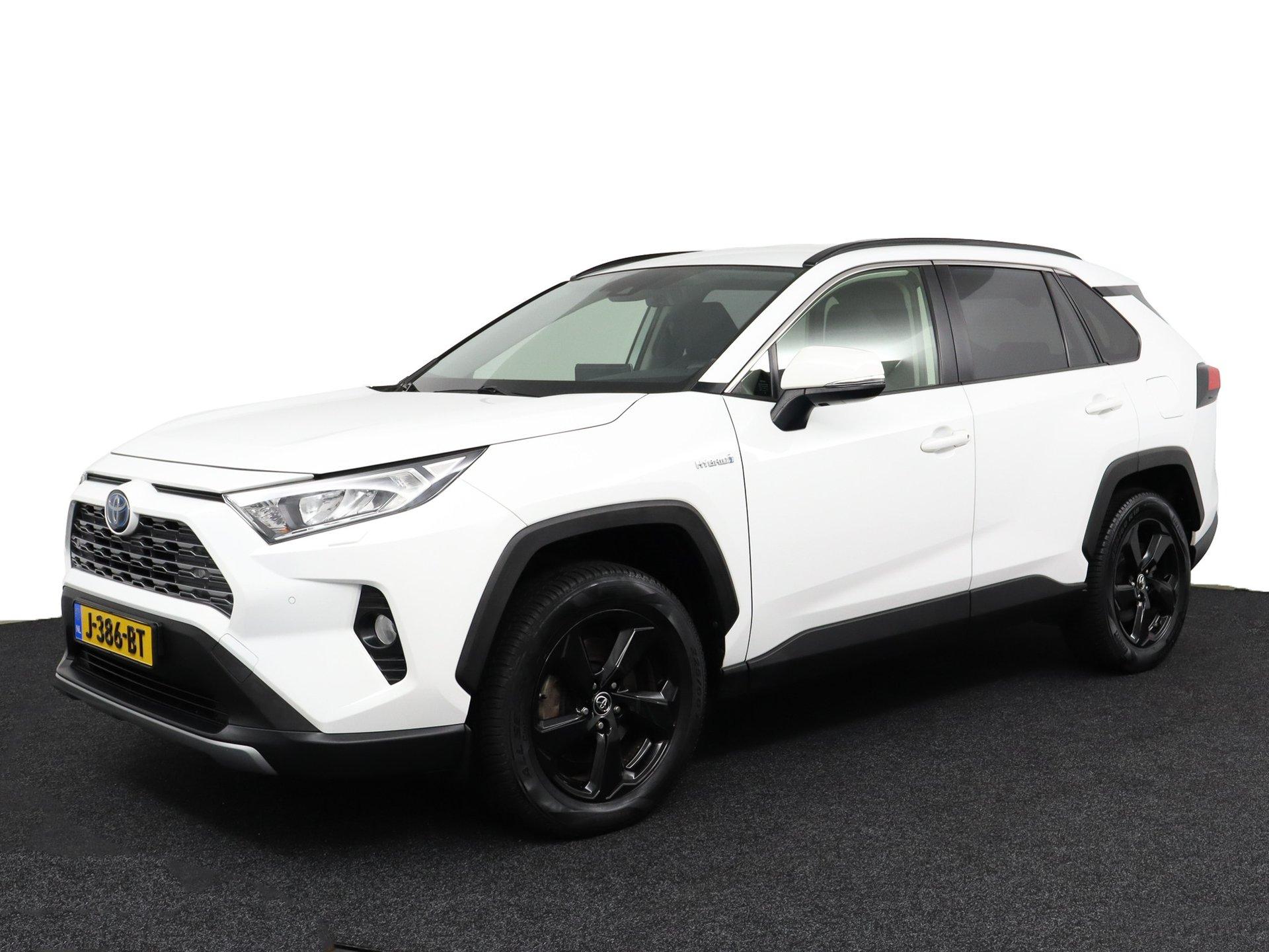 Toyota RAV4 2.5 Hybrid Business Intro