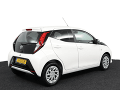 Toyota Aygo 1.0 VVT-i x-play - Afbeelding 2