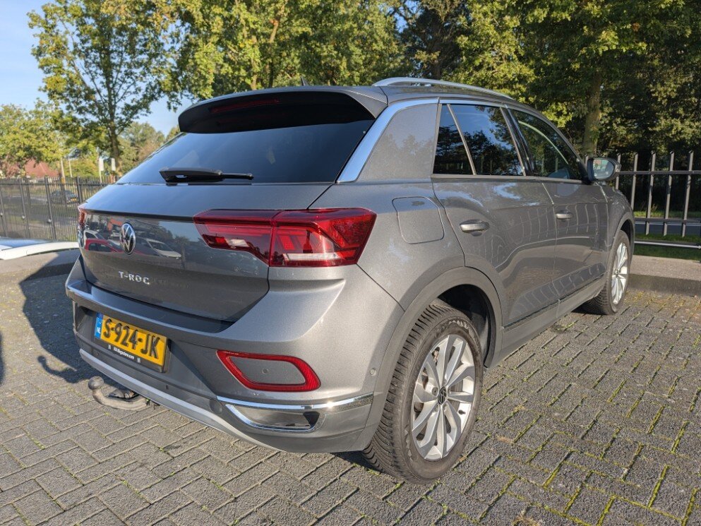 Volkswagen T-Roc 1.5 150PK Style | Trekhaak | Navi | ACC | Camera | LED | Stoelverw. | Half Leder | PDC | AppConnect - Afbeelding 3