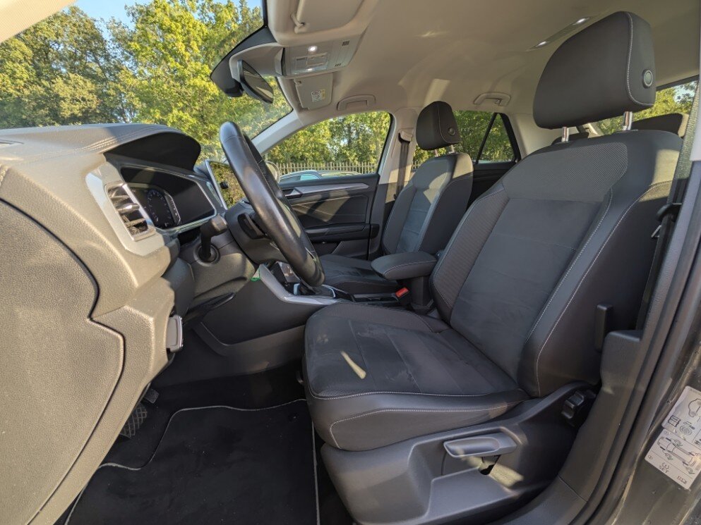 Volkswagen T-Roc 1.5 150PK Style | Trekhaak | Navi | ACC | Camera | LED | Stoelverw. | Half Leder | PDC | AppConnect - Afbeelding 4