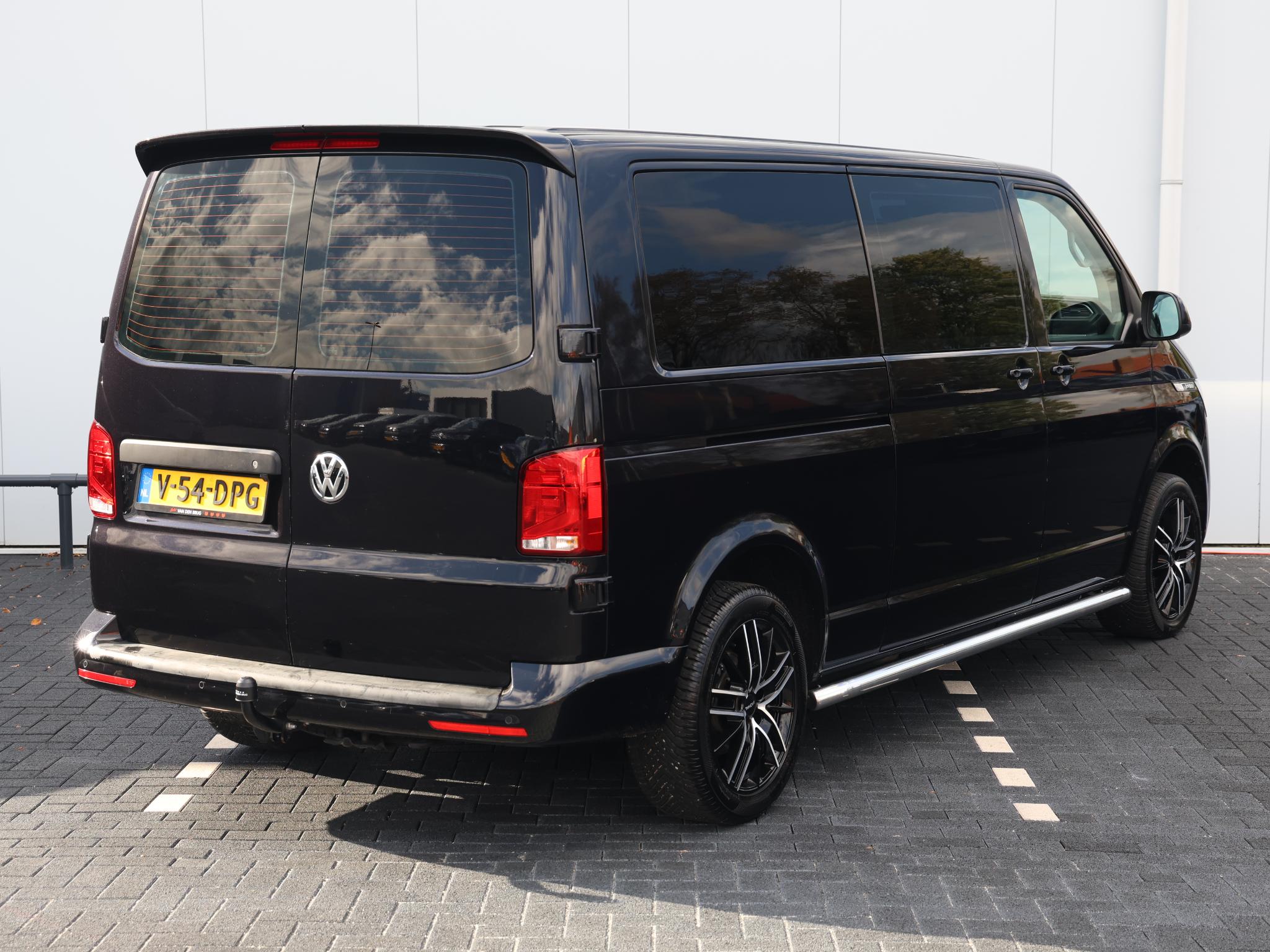 Volkswagen Transporter 2.0 TDI 150PK L2 DSG Bulli - Afbeelding 5