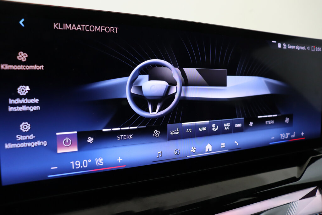 BMW i5 52