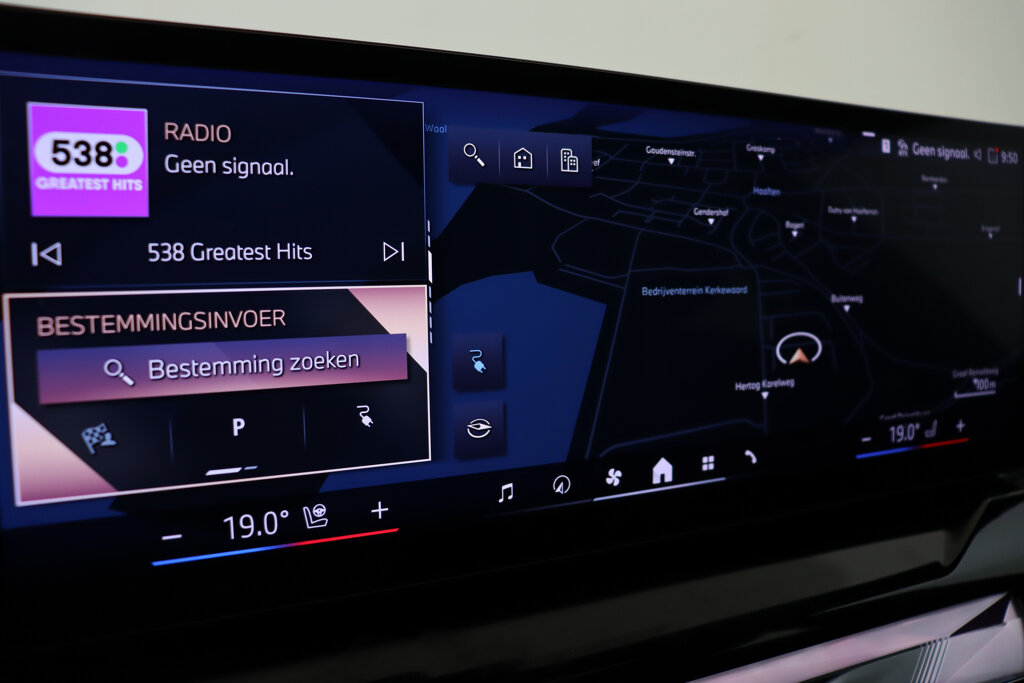 BMW i5 53