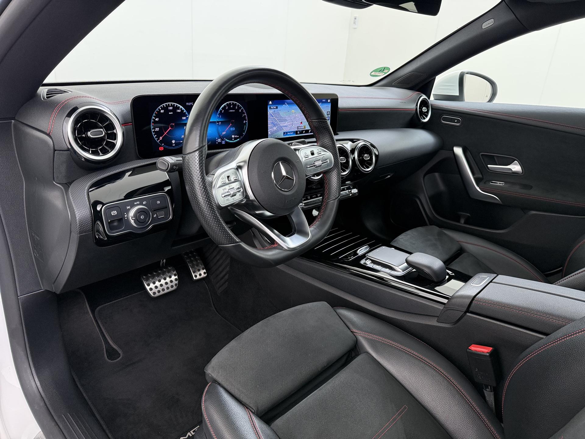 Mercedes-Benz CLA-klasse 250 e Business Solution AMG Limited
