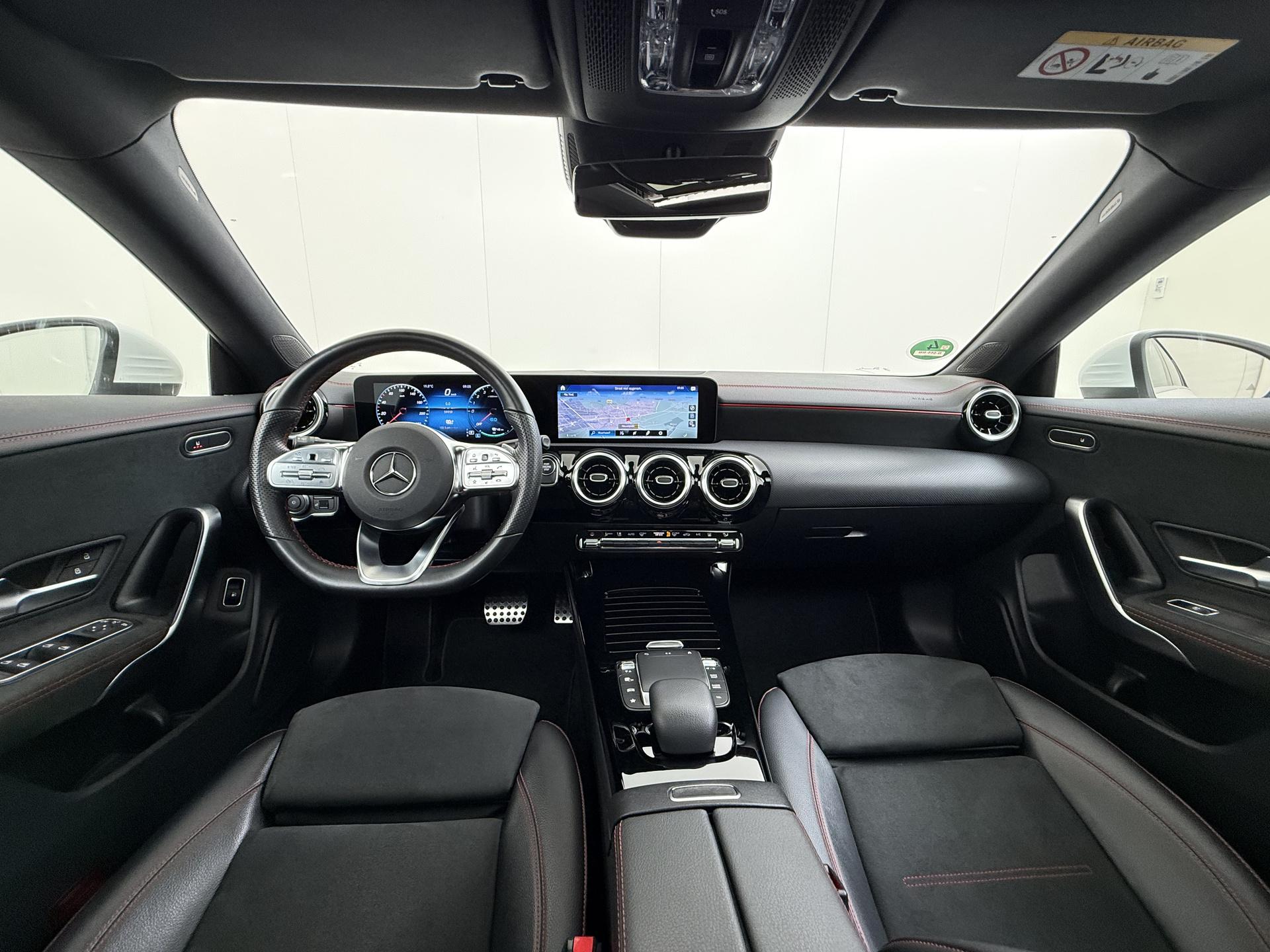 Mercedes-Benz CLA-klasse 250 e Business Solution AMG Limited - Afbeelding 4