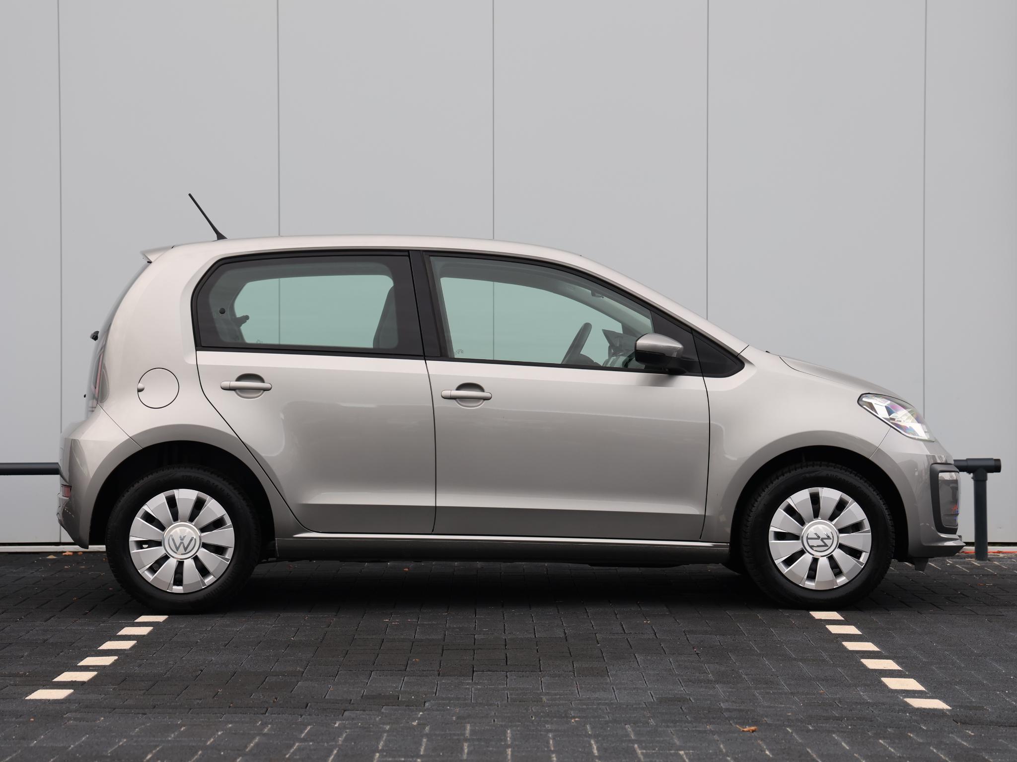 Volkswagen up! 1.0 BMT move up!