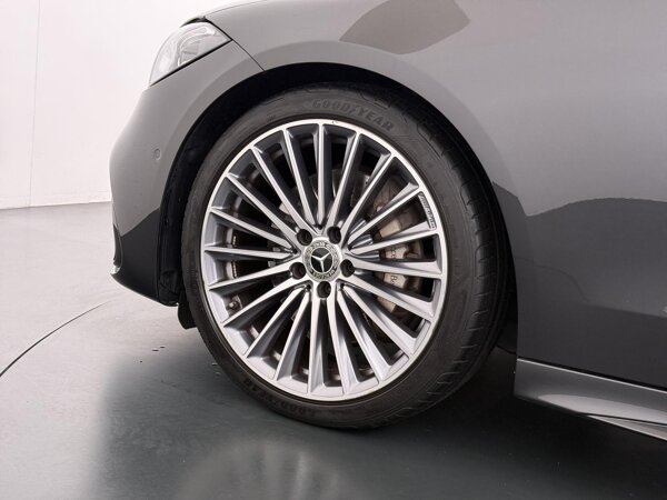 19 inch multispaaks lichtmetalen AMG-velgen