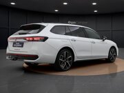 Volkswagen Passat Variant 1.5 eHybrid R-Line 272 PK