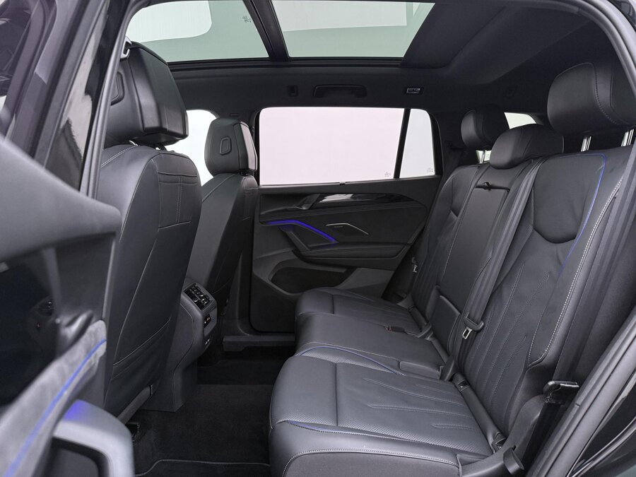 Volkswagen Tayron 1.5 eHybrid R-Line