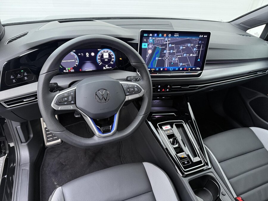 Volkswagen Golf 1.5 eHybrid GTE 272 PK