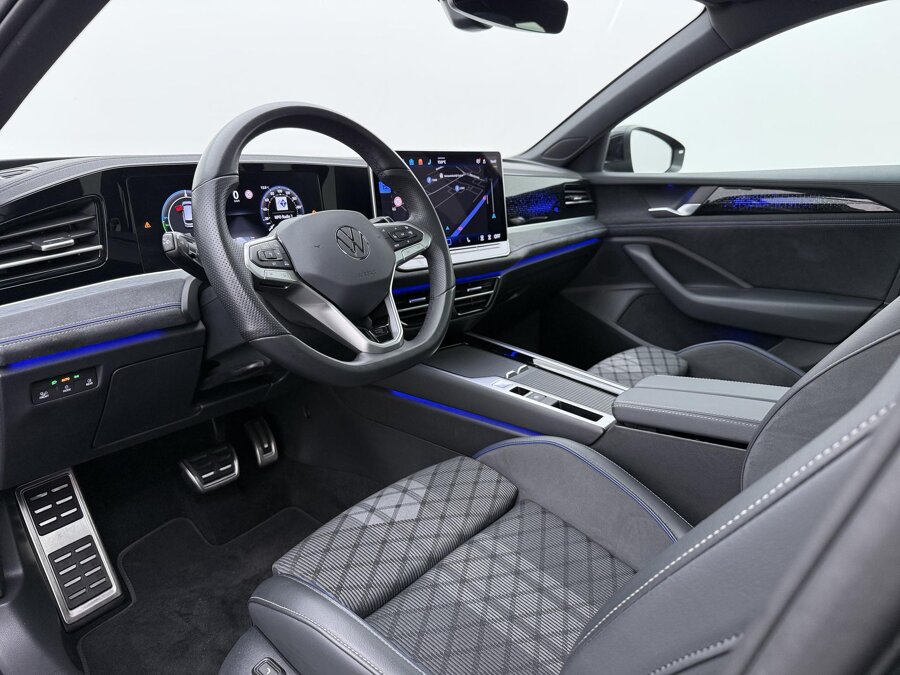Volkswagen Passat Variant 1.5 eHybrid R-Line