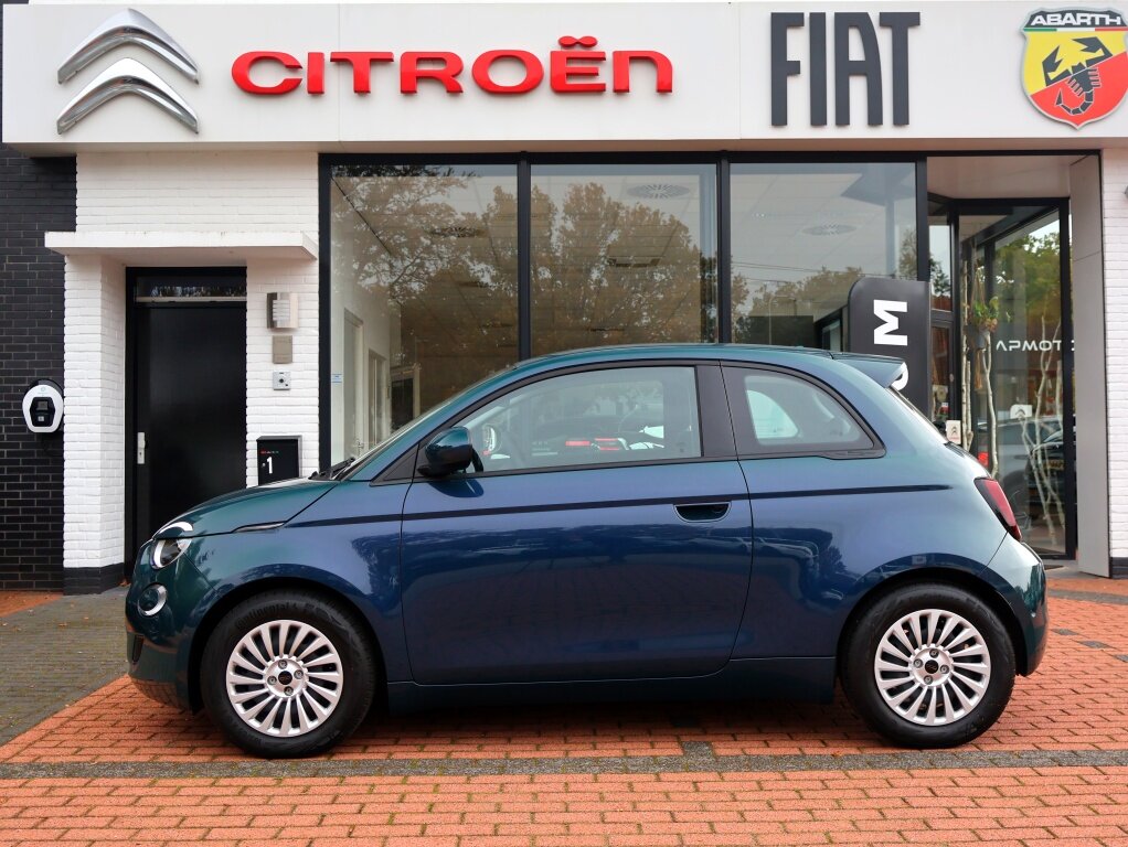 Fiat 500 24kWh 95PK Automaat Urban, Rijklaarprijs | Navigatie | Camera | DAB+ | Stoelverwarming | JBL Audio - Afbeelding 2