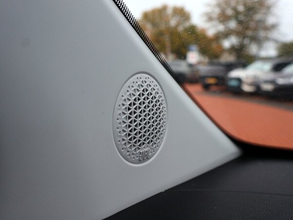 JBL Premium Audio JBL Premium Audio