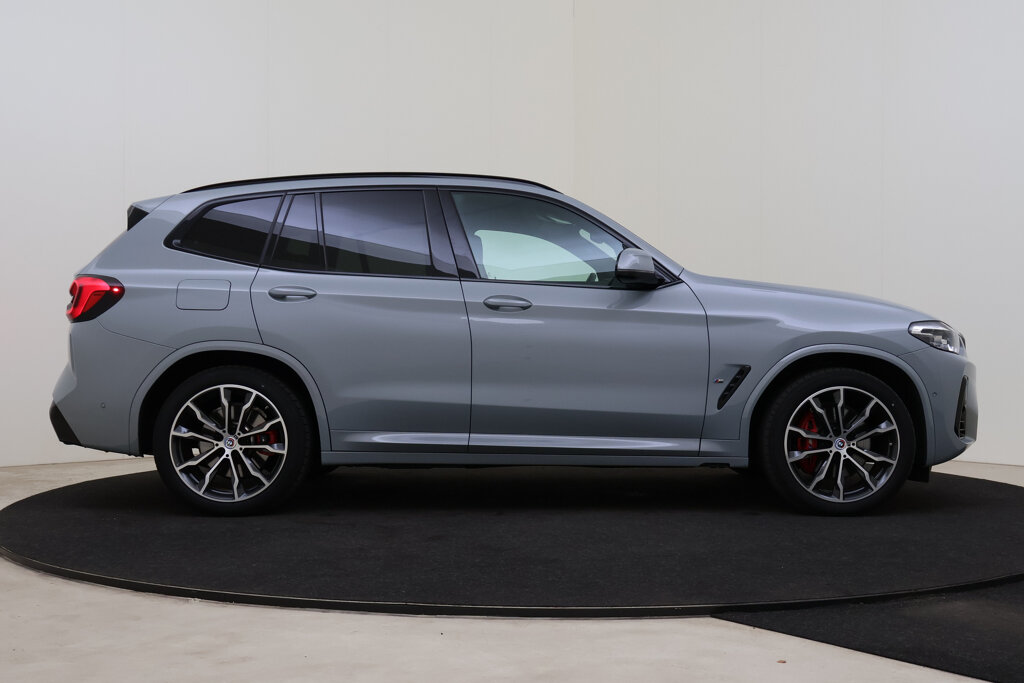 BMW X3 7