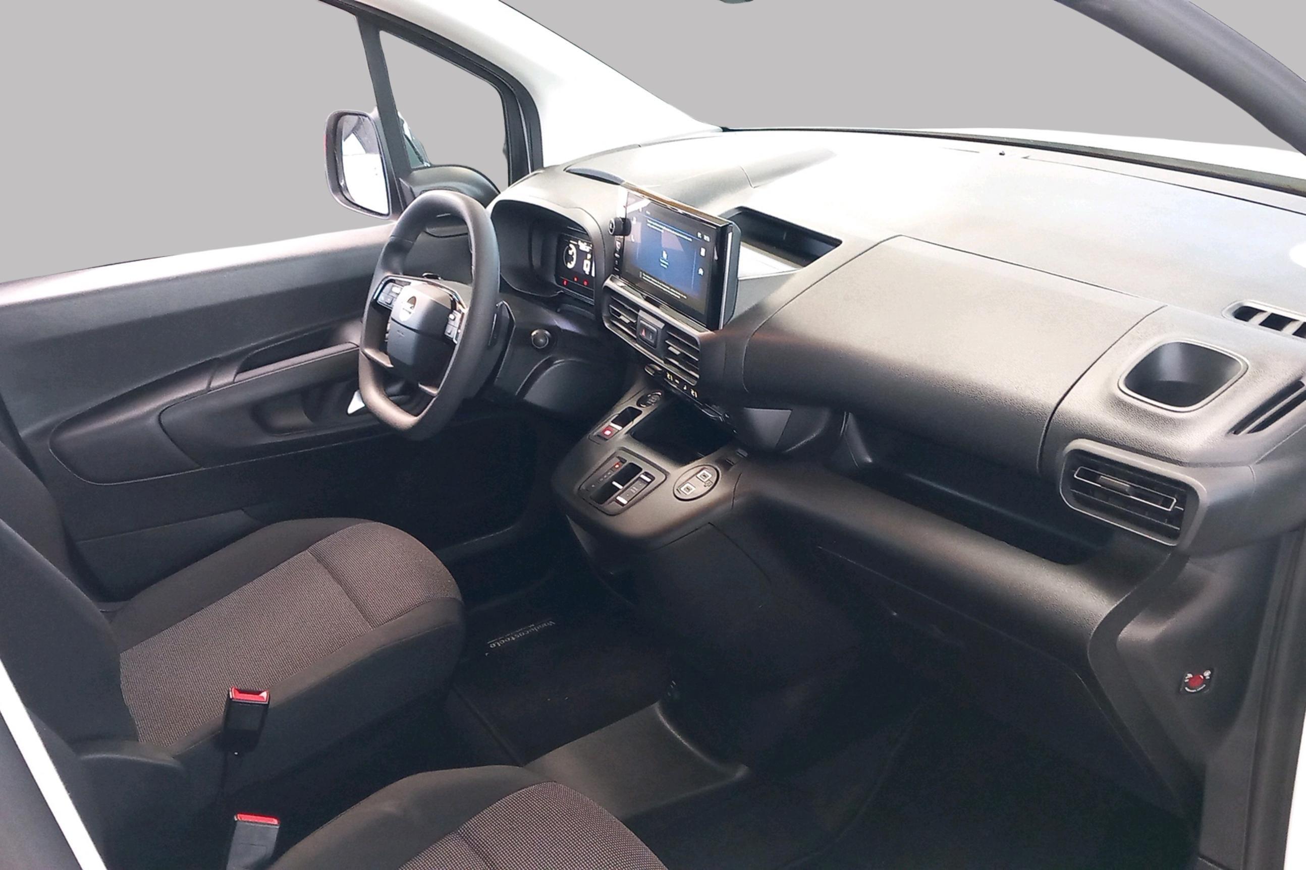 Opel Combo CARGO L1H1 LIGHT - Image 2