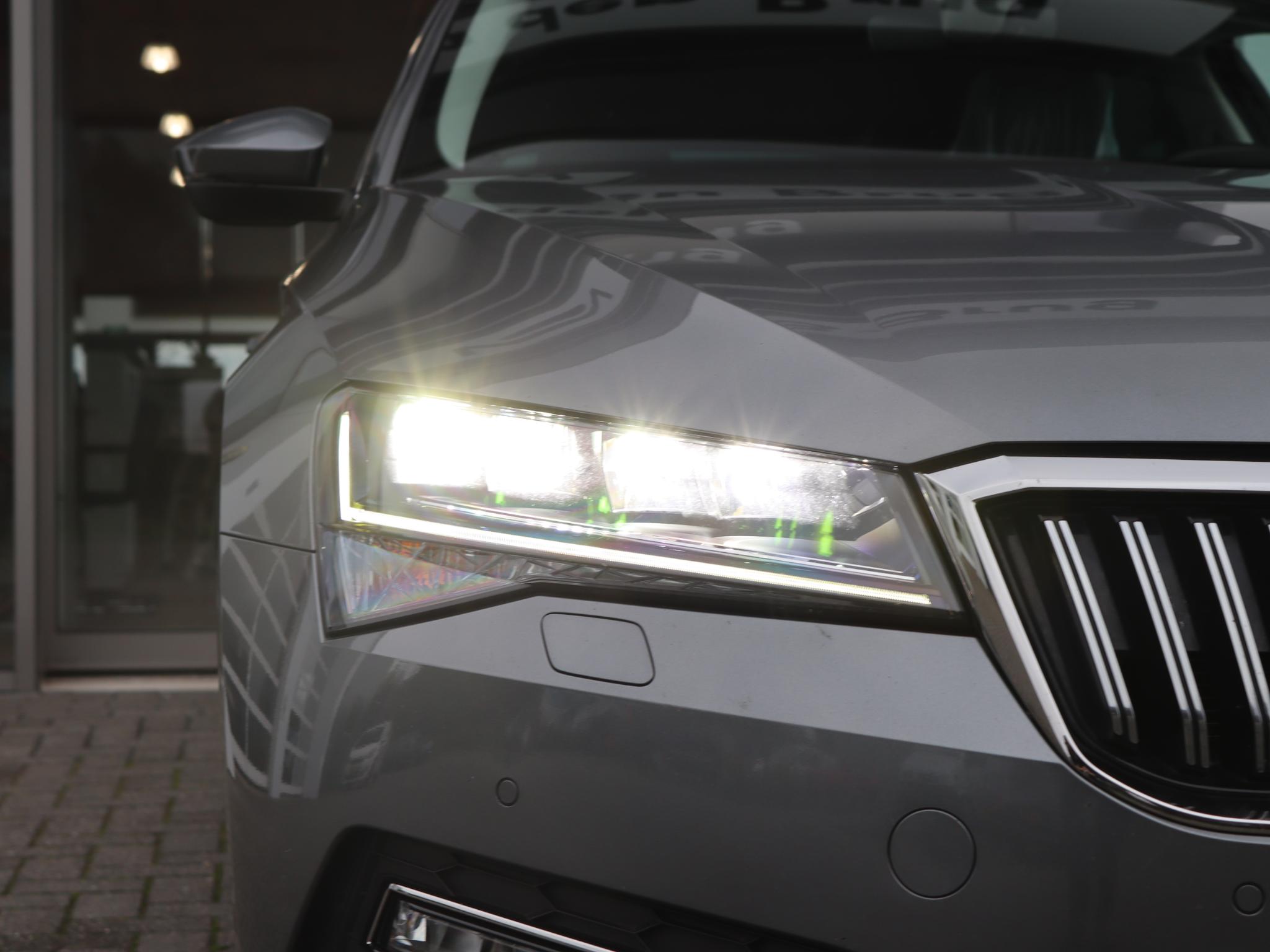 Škoda Superb Combi 1.5 TSI ACT 150 PK DSG Business Edition Plus - Afbeelding 5