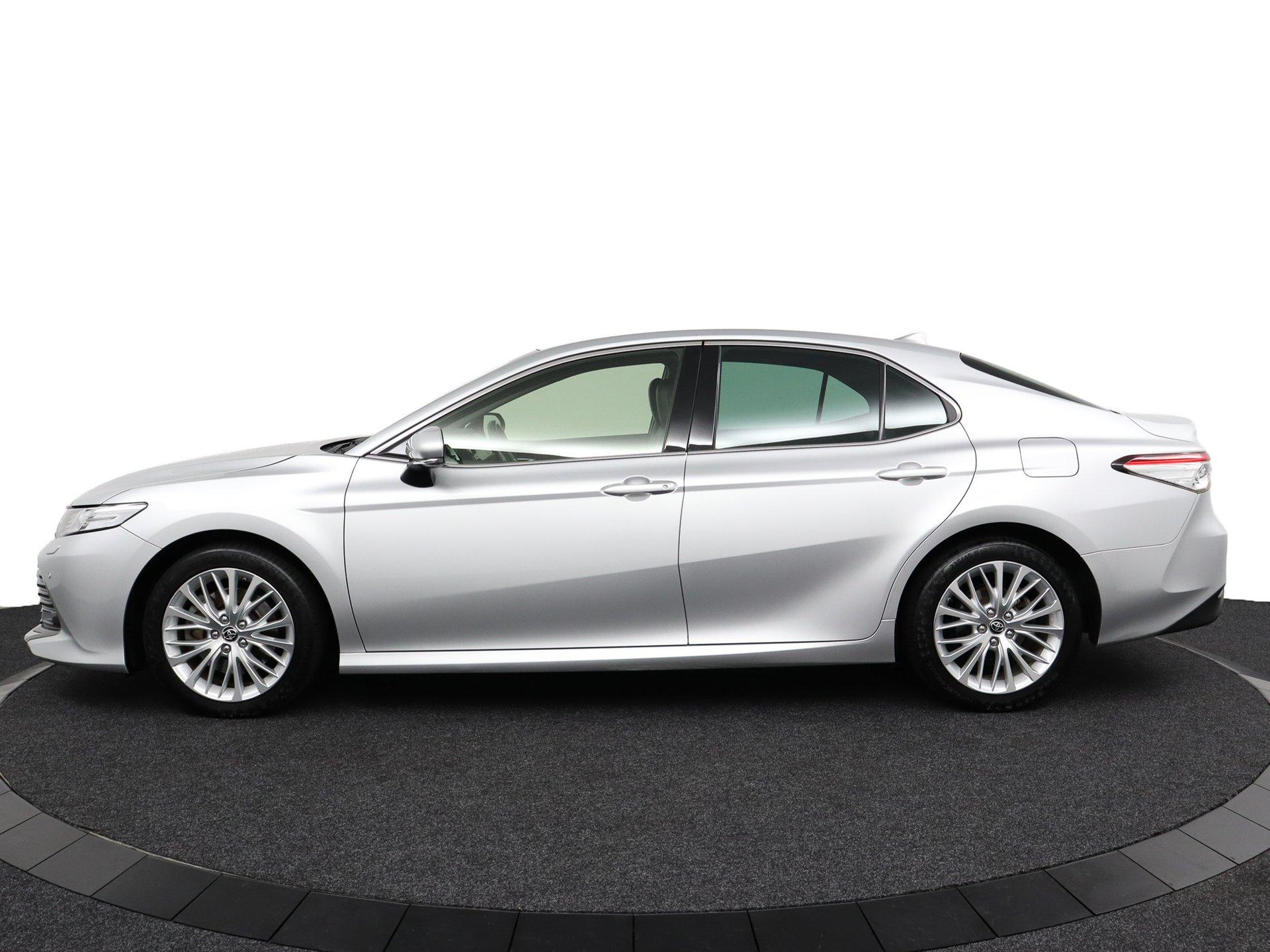 Toyota Camry 2.5 Hybrid Business Intro - Afbeelding 3