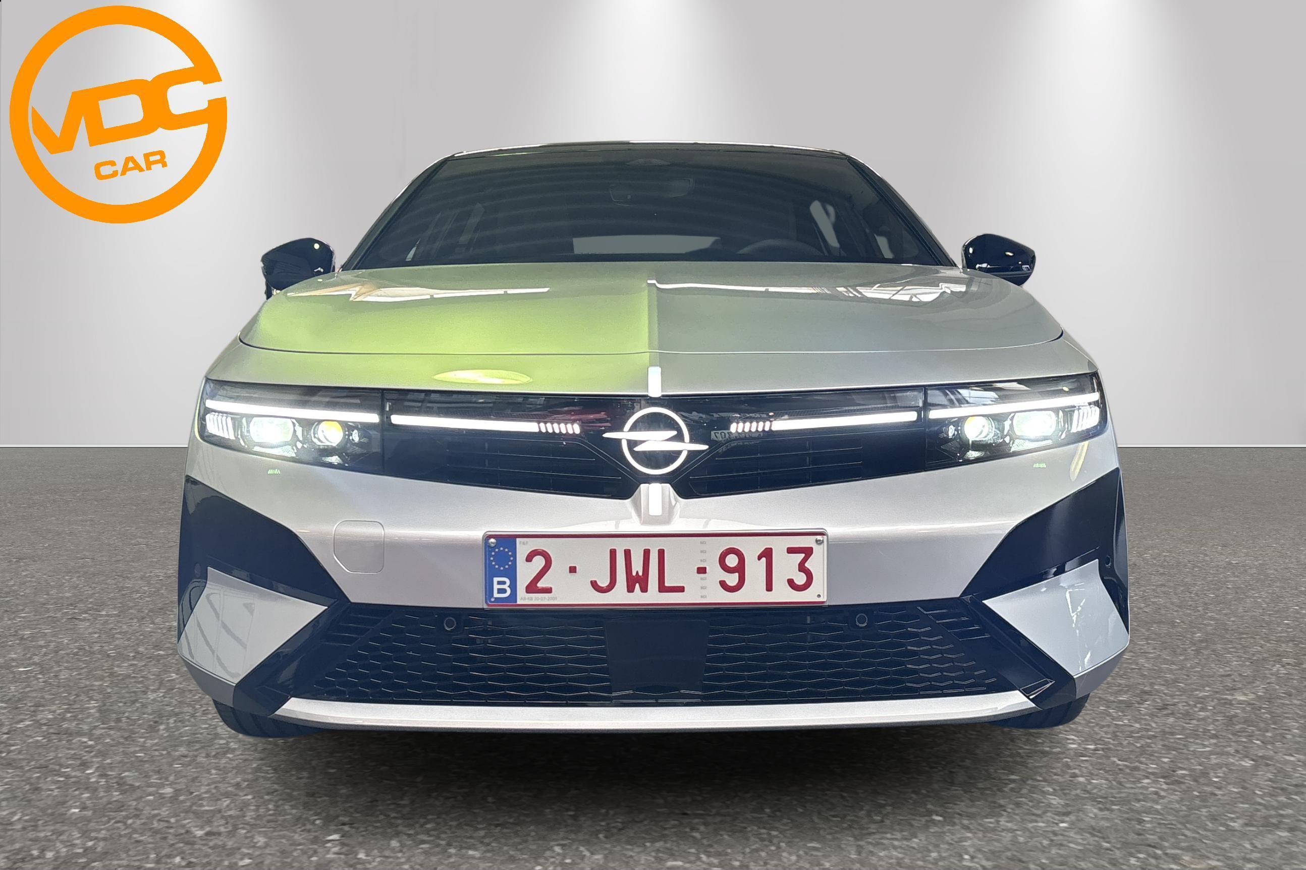 Opel Astra Sports Tourer GS - Image 5
