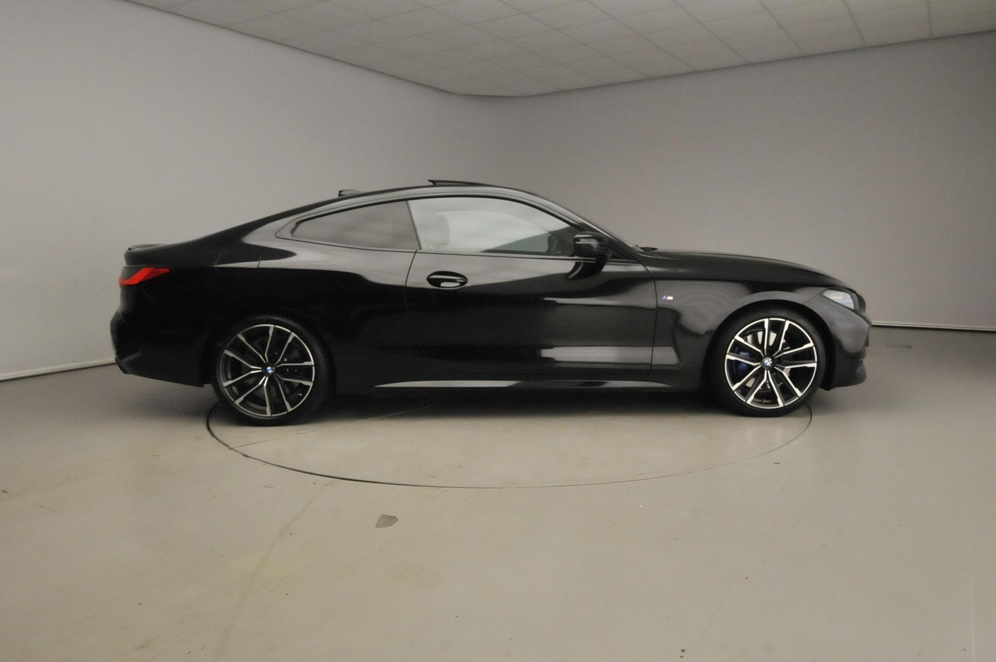 BMW 4 Serie Coupé 420i - Afbeelding 4