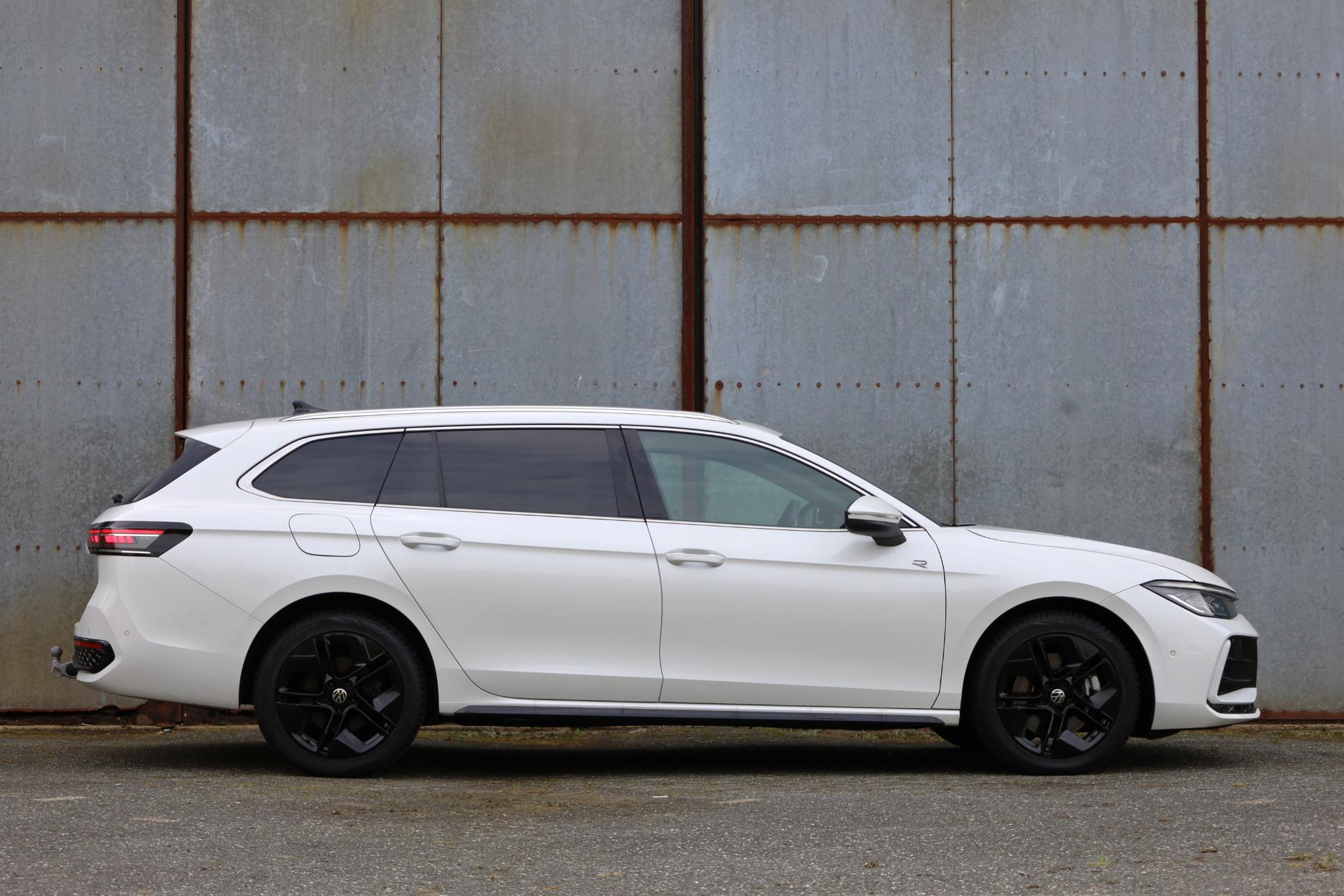 Volkswagen Passat Variant 1.5 eHybrid R-Line Edition - Afbeelding 4