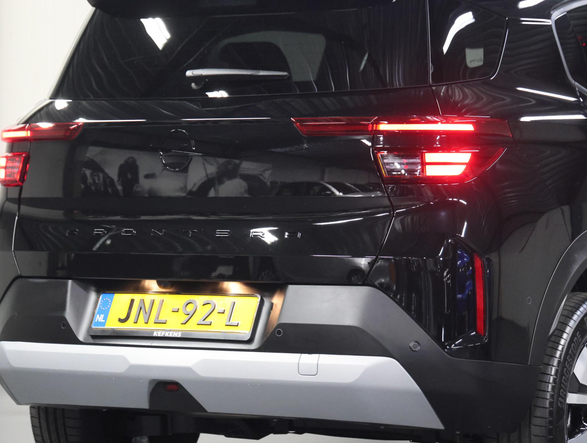 Opel Frontera