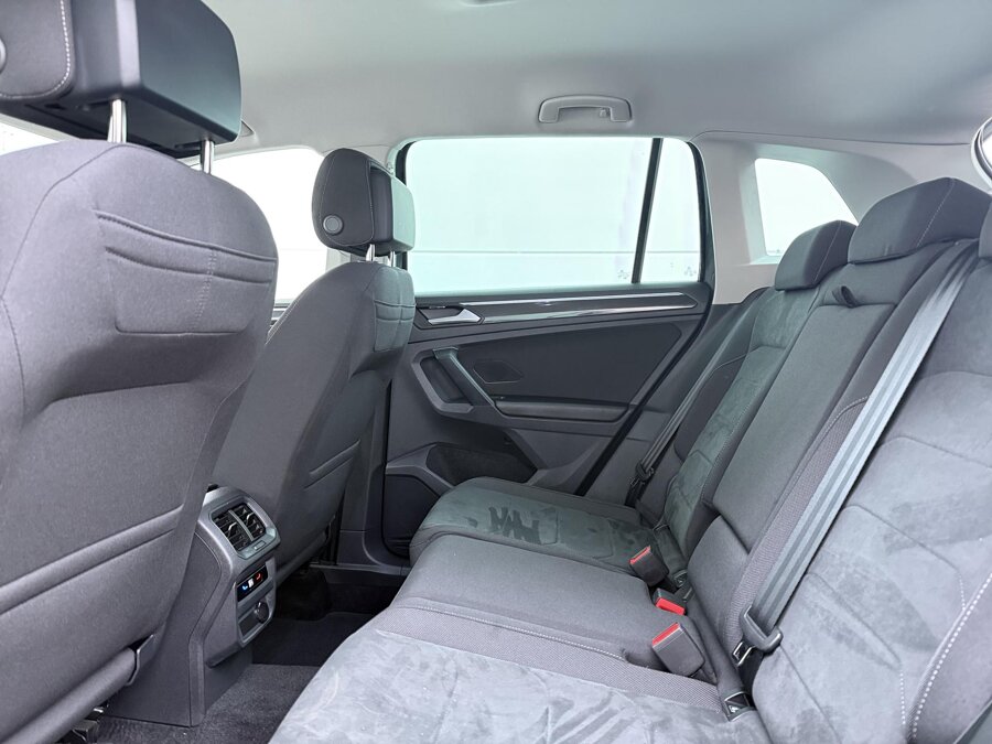 Volkswagen Tiguan 1.4 TSI eHybrid Elegance