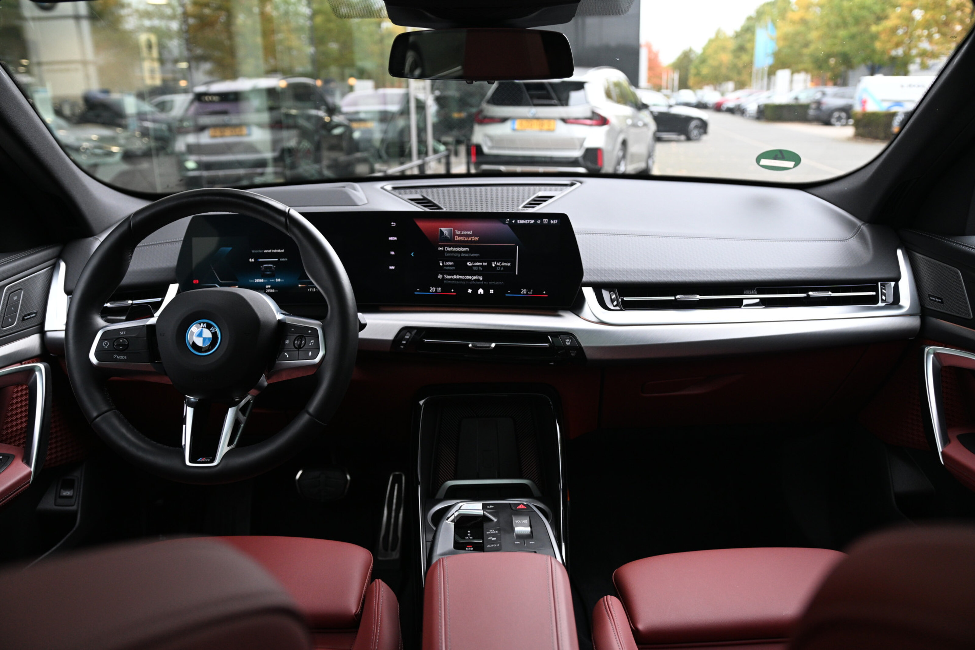 BMW iX2 eDrive20 M Sport