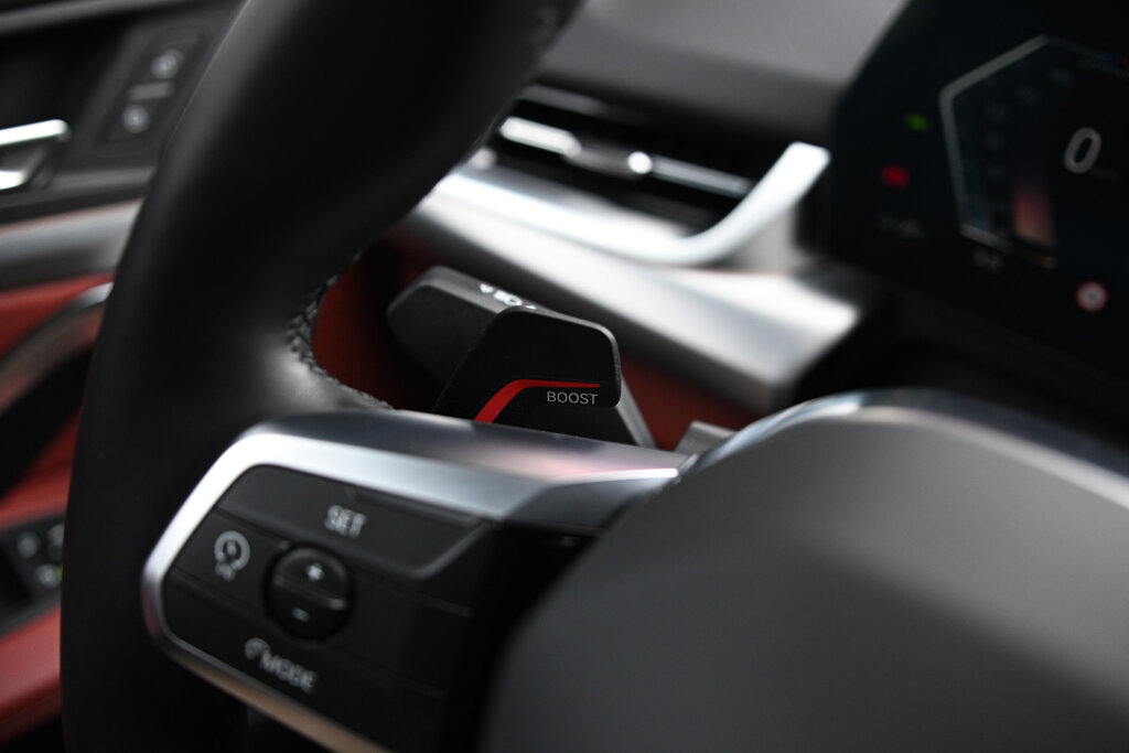 BMW iX2 19