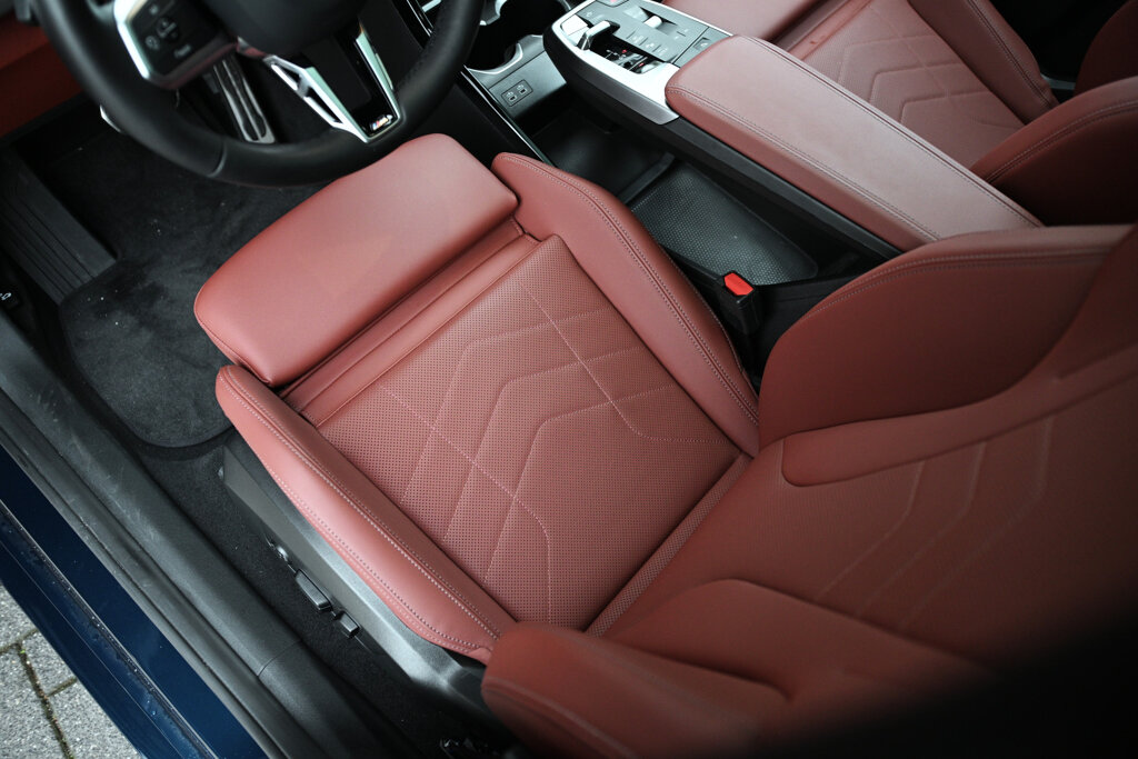 BMW iX2 24