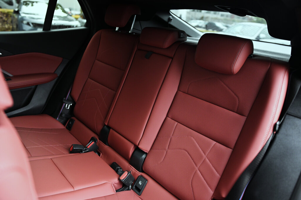 BMW iX2 25