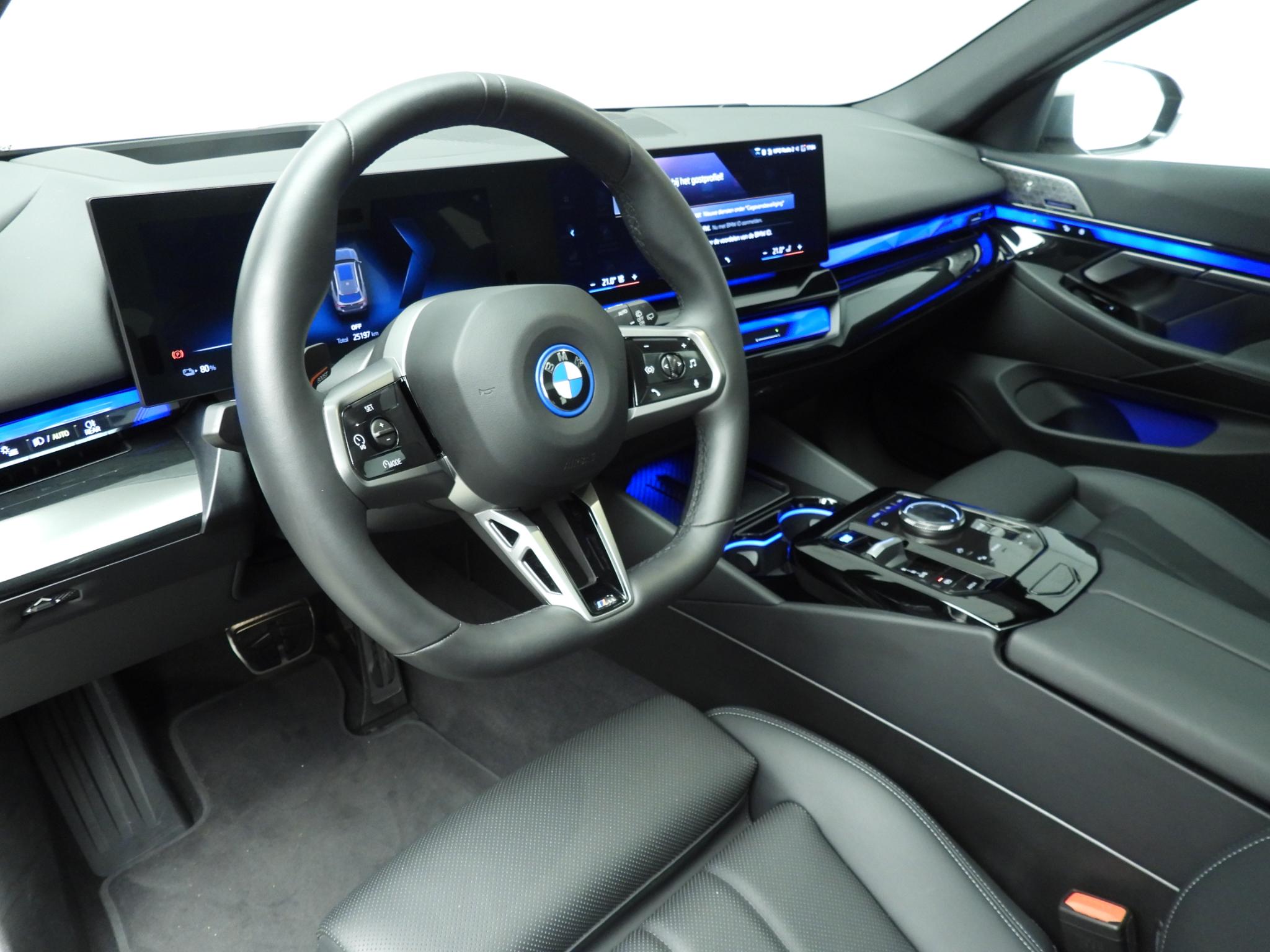 BMW i5
