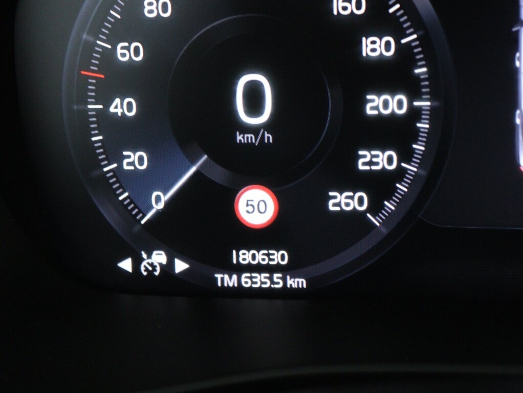 Volvo XC40 2.0 T4 Inscription | Trekhaak | All season | Leder | Navi | Camera - Afbeelding 4