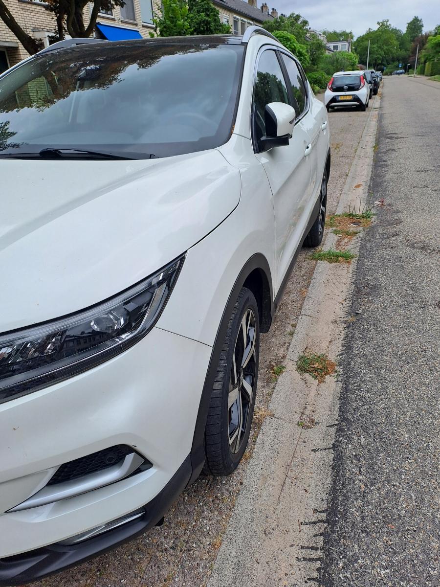 Nissan QASHQAI 1.3 DIG-T Premium Edition - Afbeelding 3