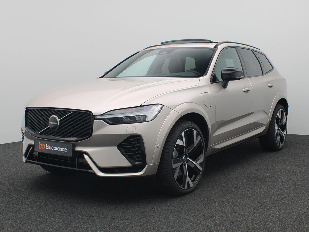 Volvo XC60 2.0 T6 Plug-in hybrid AWD Plus Black Edition Panoramadak, Trekhaak, Luchtvering, 22" LM Velgen, 360gr. Camera, Head-up Display, Stoel-Stuurverwarming, Memorystoel, Harman Kardon Audio