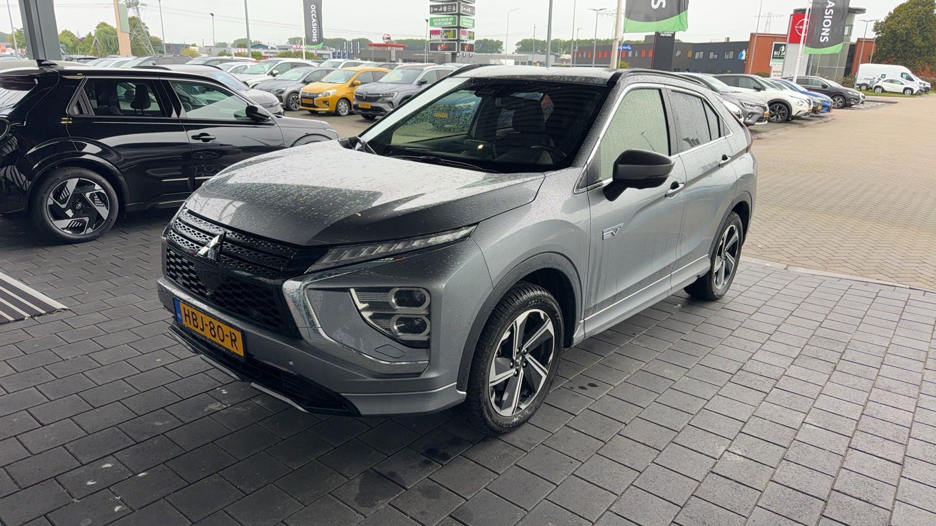 Mitsubishi Eclipse Cross Plus Select Hybrid 4WD