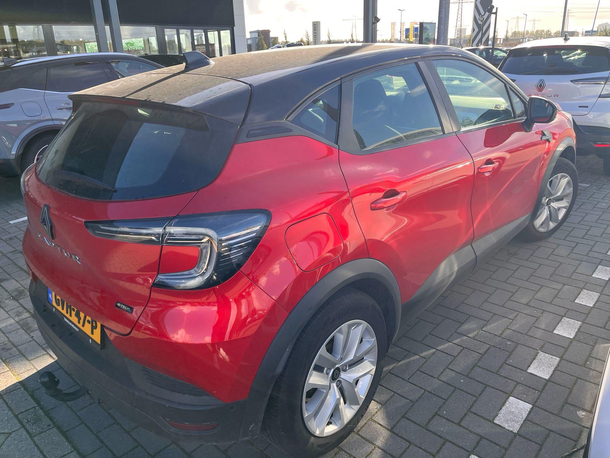 Renault Captur evolution full hybrid E-Tech 145