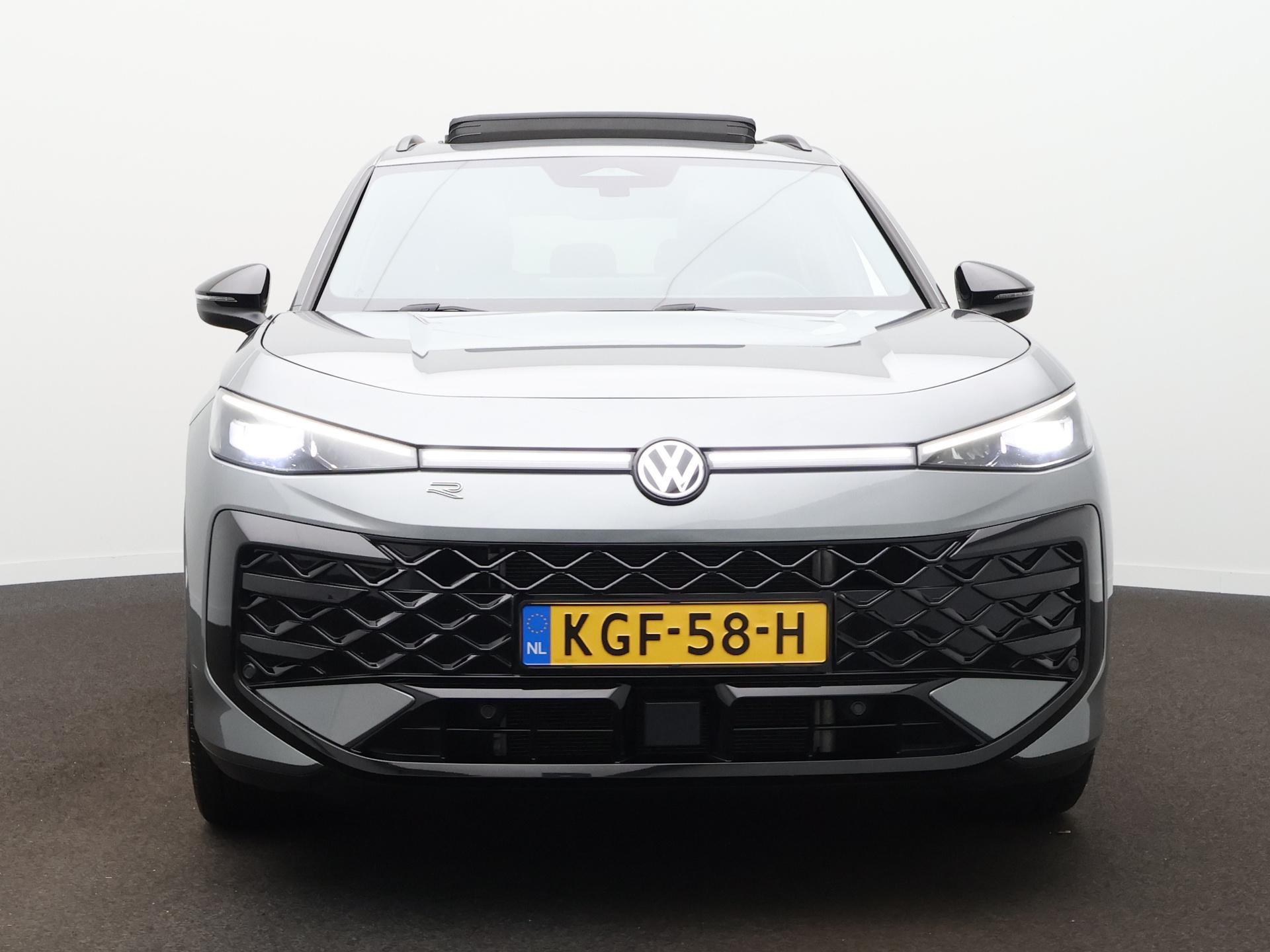 Volkswagen T-Roc 1.5 eTsi R-Line First Edition - Afbeelding 2