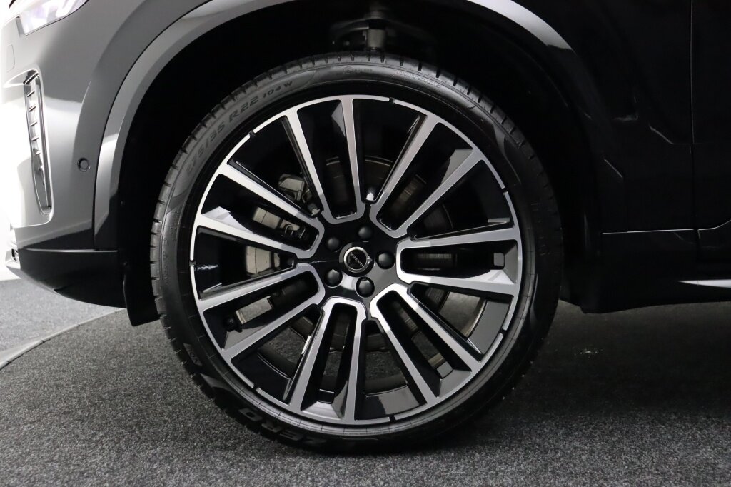 Volvo XC90 T8 Recharge Plug-In Hybrid AWD | Pano | luchtvering - Afbeelding 5