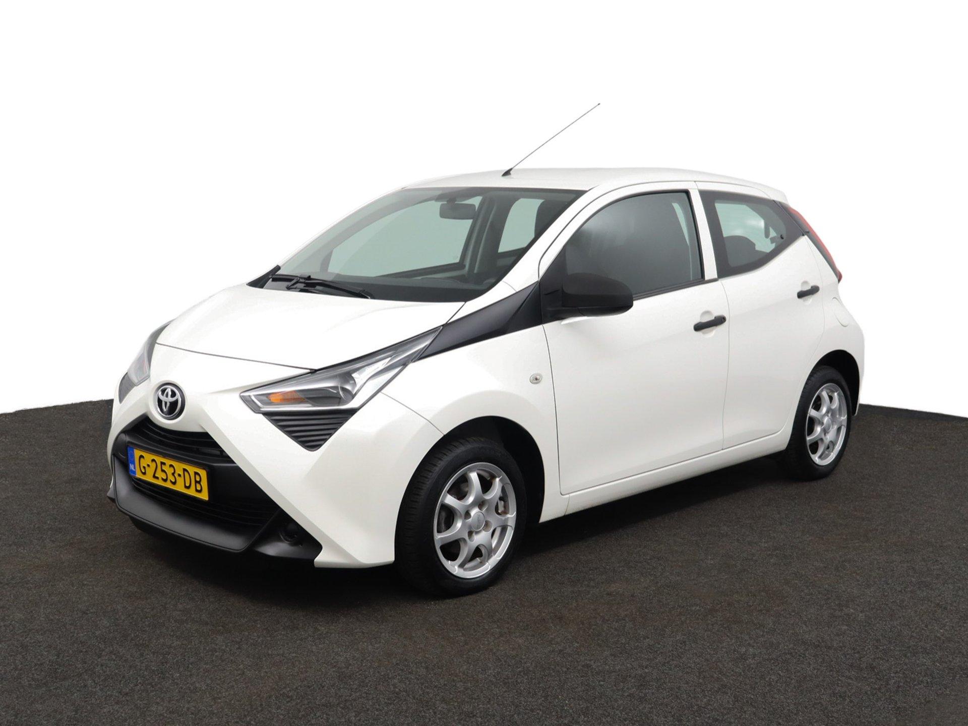 Toyota Aygo 1.0 VVT-i x-fun