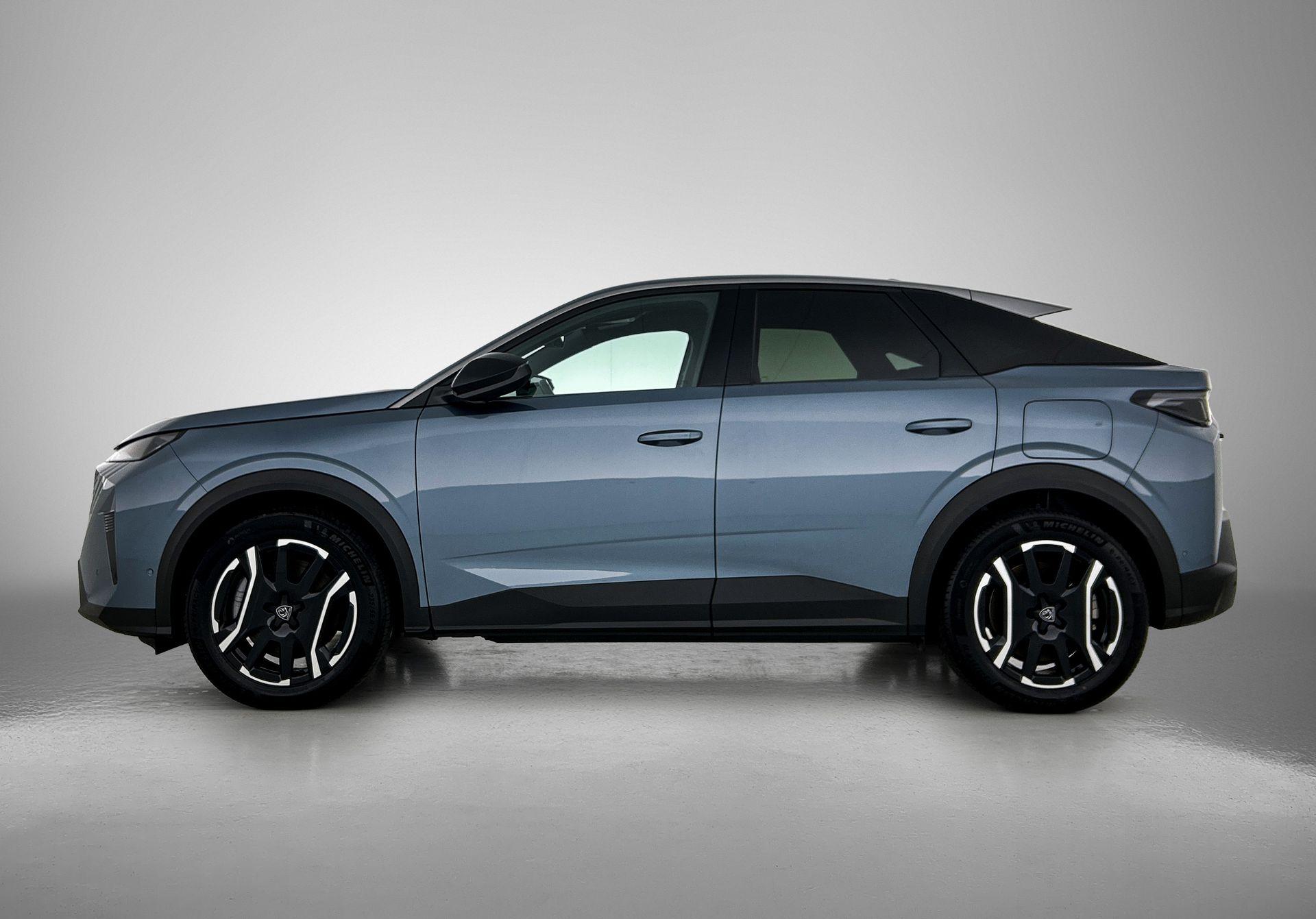 Peugeot e-3008