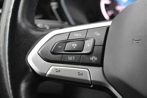 Adaptive cruise control follow to stop Adaptive cruise control follow to stop