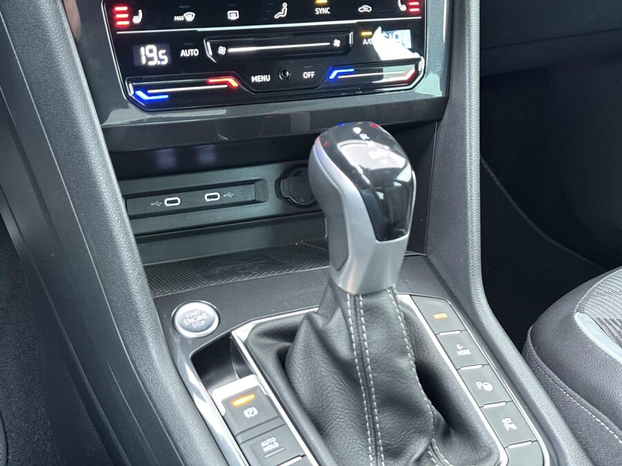 Volkswagen Tiguan 1.4 TSI eHybrid R-Line Business+