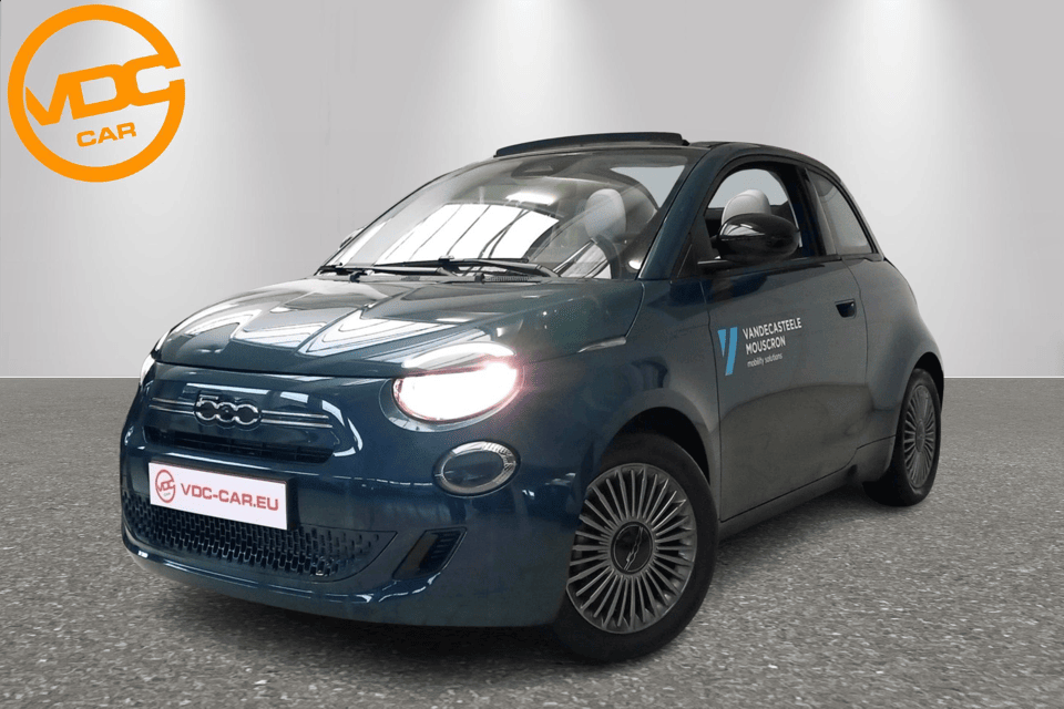 Fiat 500 ICON CABRIO - Image 1
