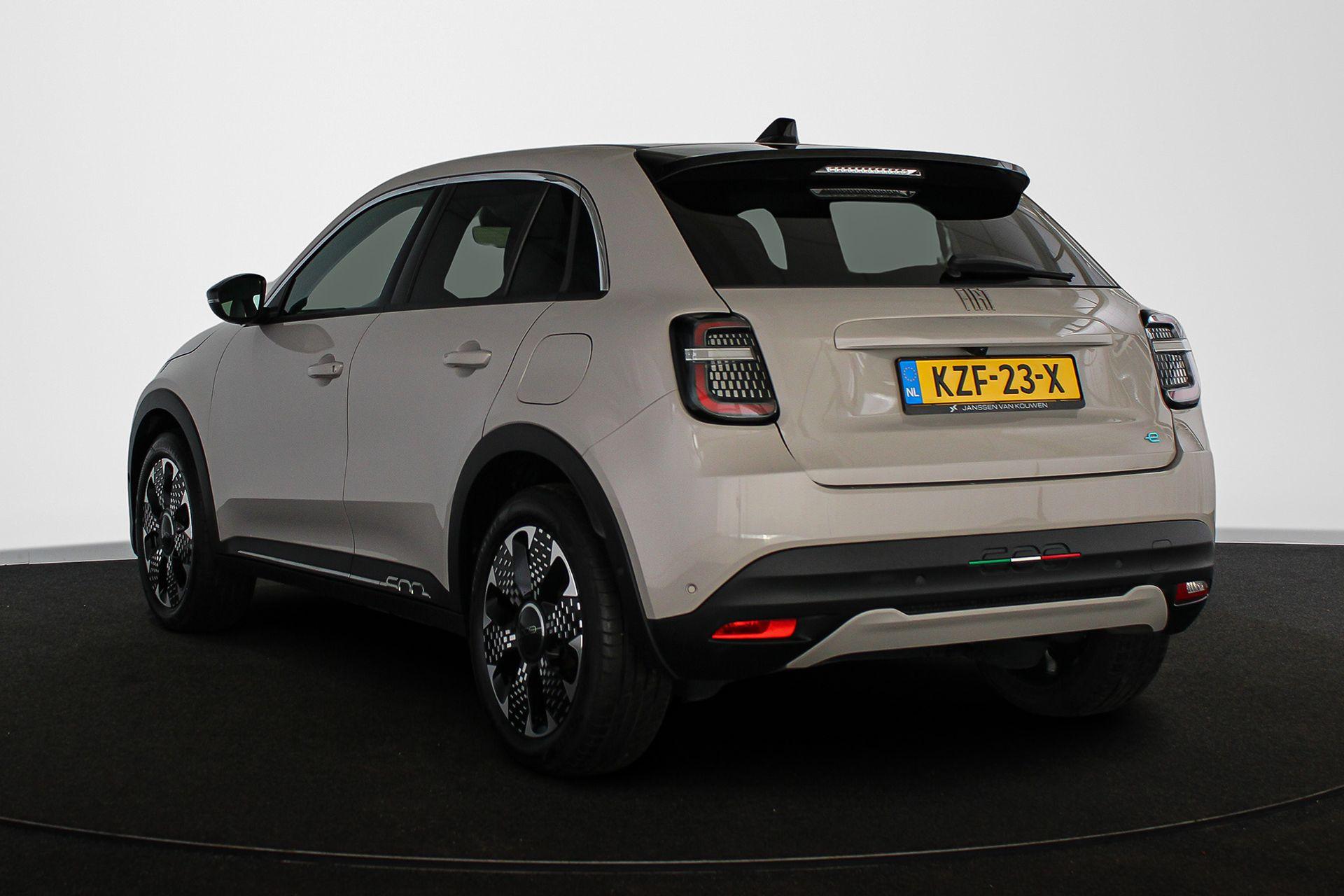 Fiat 600e La Prima 54 kWh - Afbeelding 4