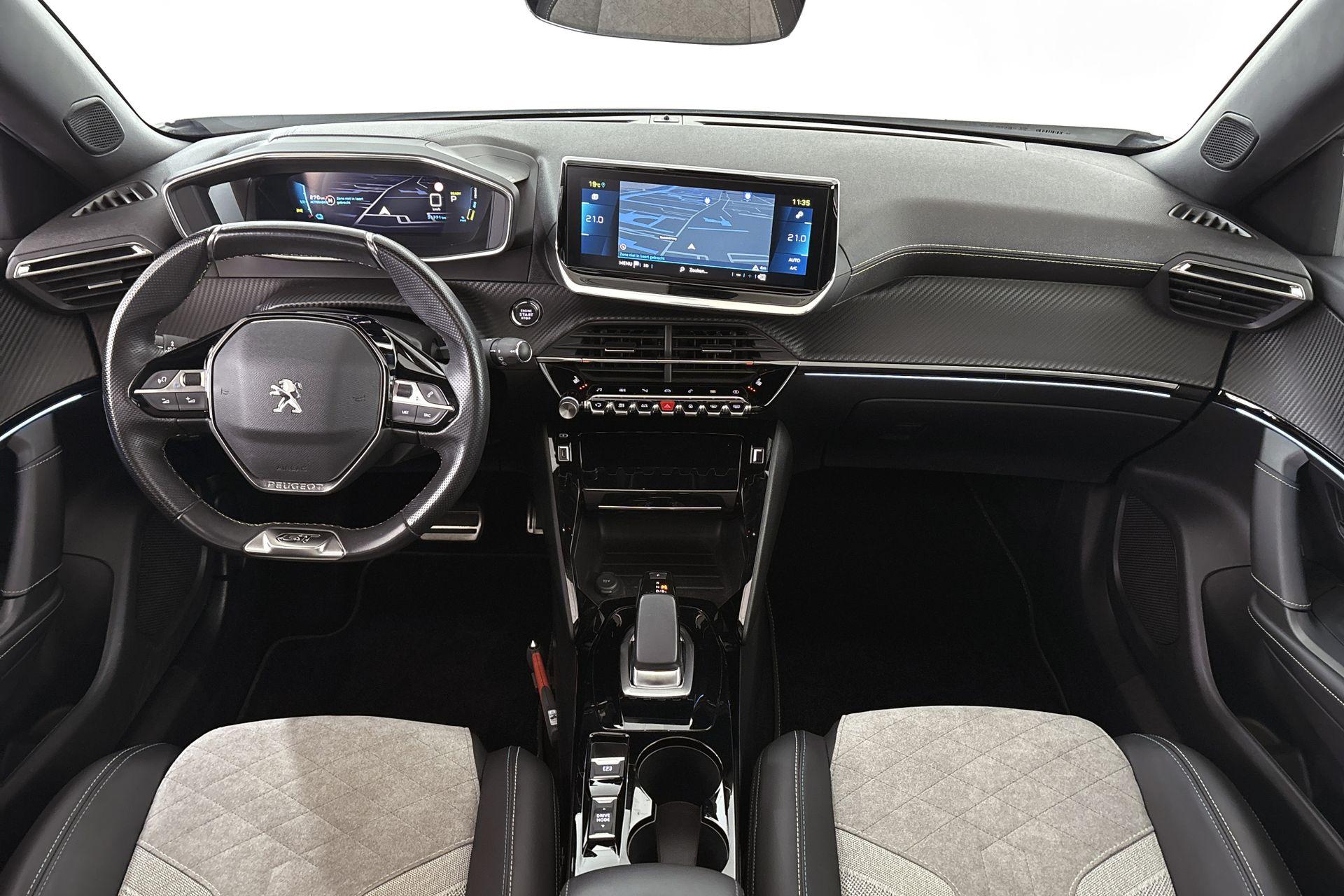 Peugeot e-2008