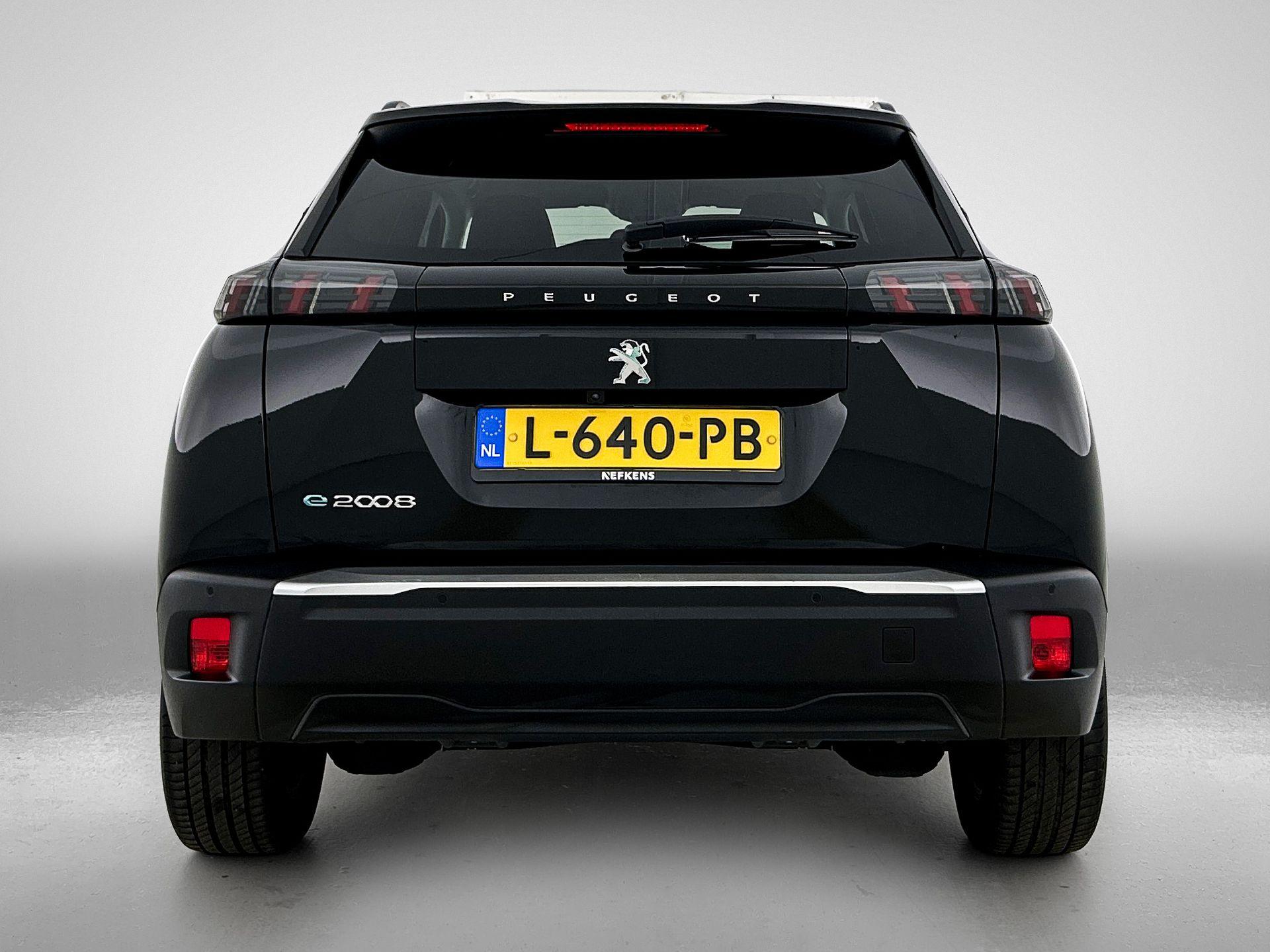 Peugeot e-2008