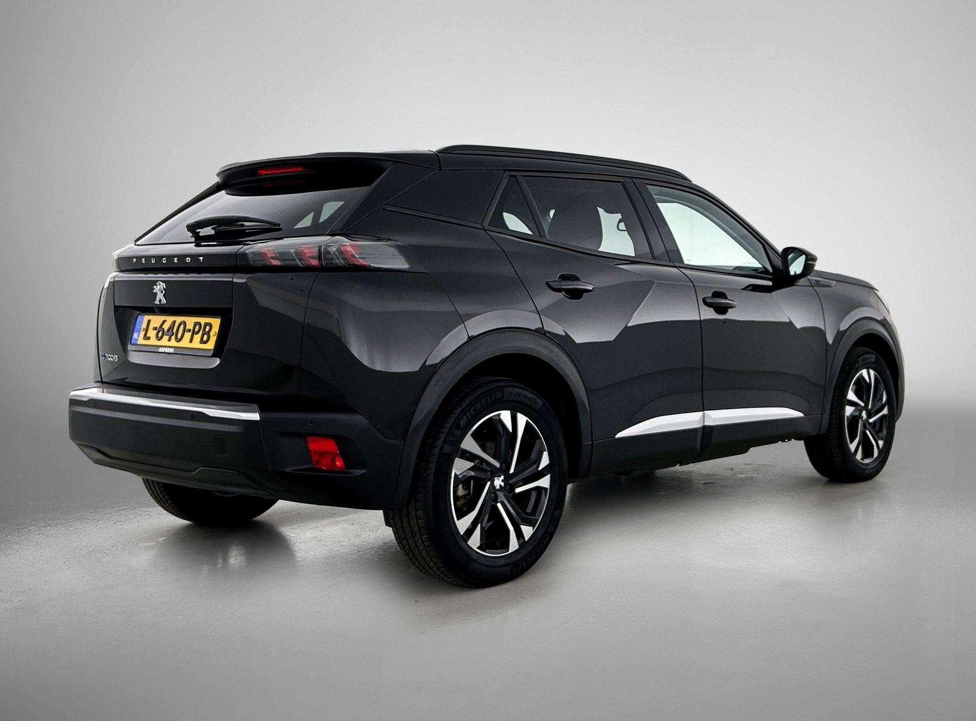 Peugeot e-2008