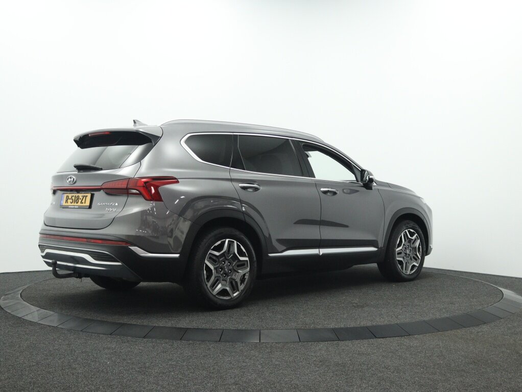 Hyundai Santa Fe 1.6 T-GDI HEV Premium 7-persoons | Trekhaak | 360 camera | Navigatie |