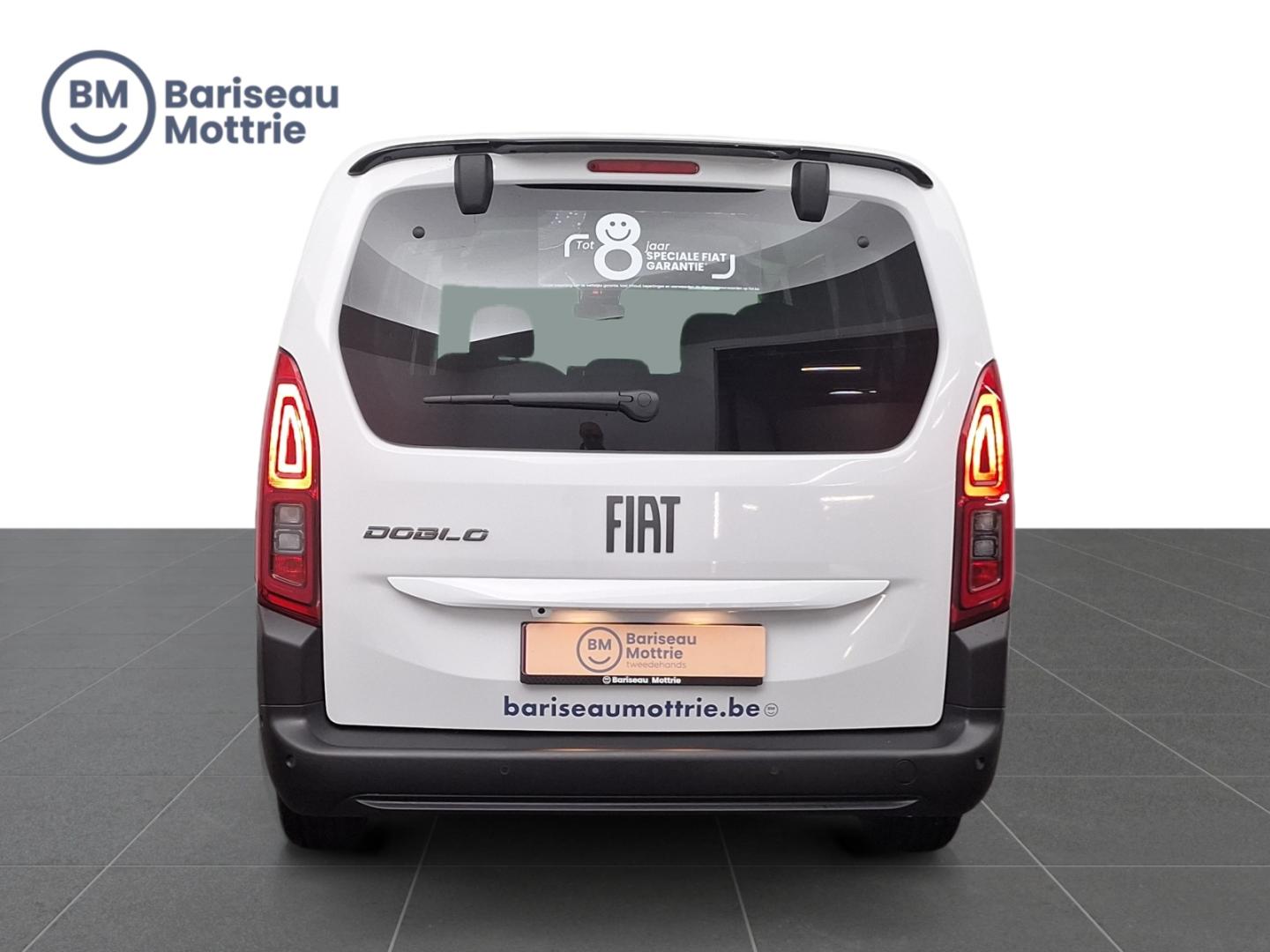 Fiat Doblò 7-ZIT Maxi SERIE LONG 1.2 110PK *ZETEL EN STUURVERWARMING*CAMERA ACHTER*SENSOREN*DAB*GPS*CARPLAY*KLIMAATREGELING* - Afbeelding 5
